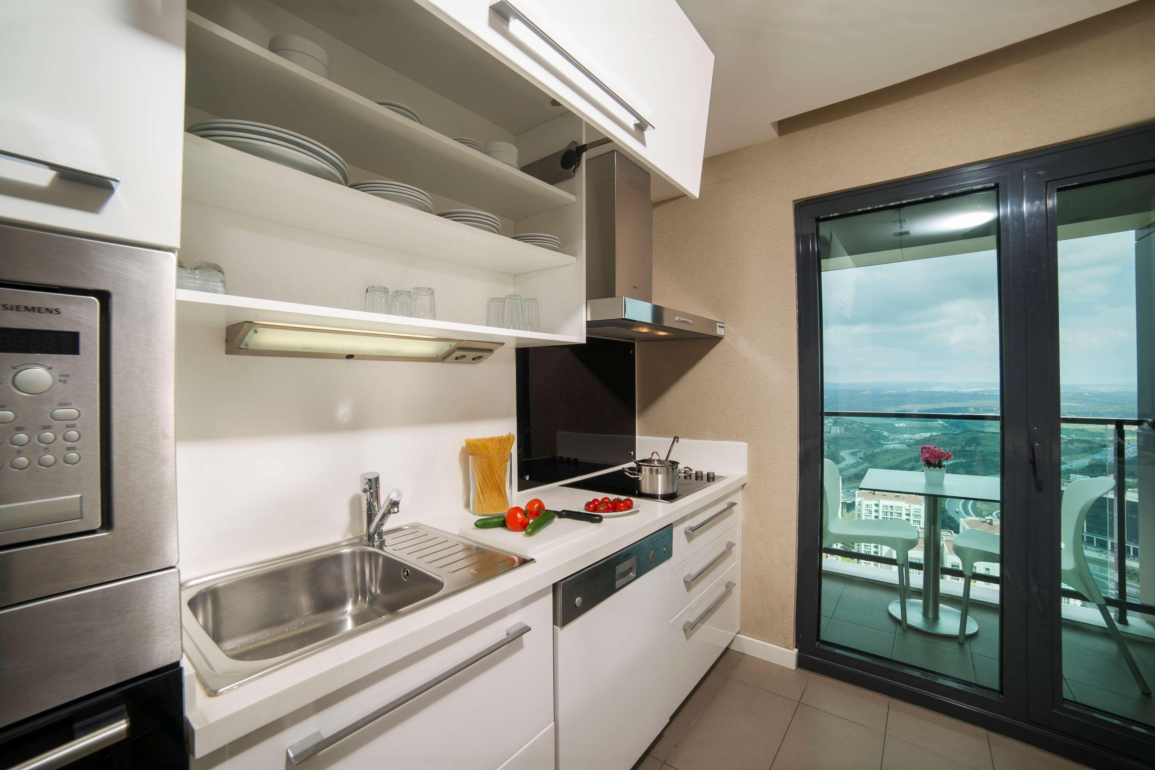 Radisson Residences Avrupa Tem Istanbul Ngoại thất bức ảnh