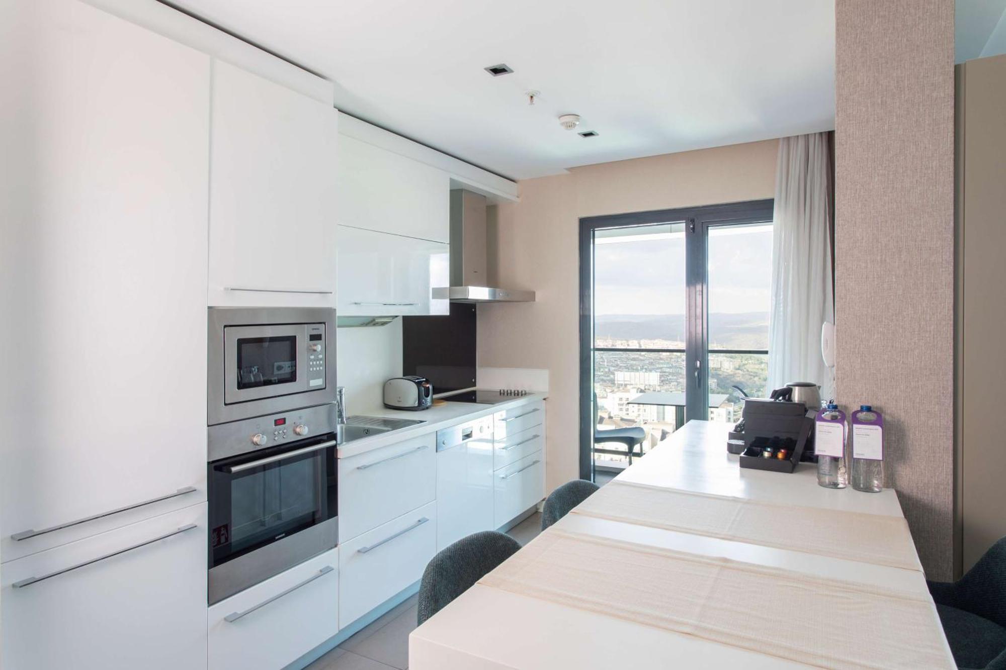 Radisson Residences Avrupa Tem Istanbul Ngoại thất bức ảnh