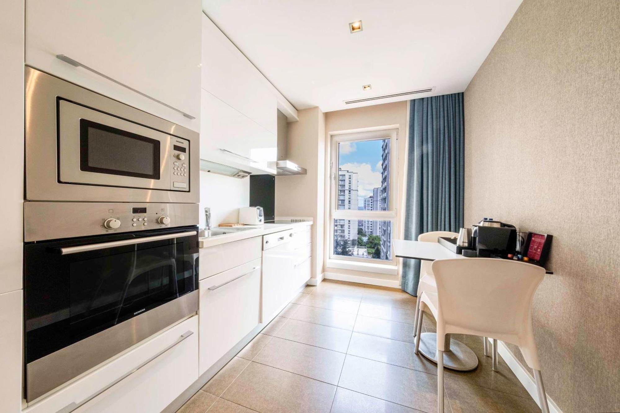 Radisson Residences Avrupa Tem Istanbul Ngoại thất bức ảnh