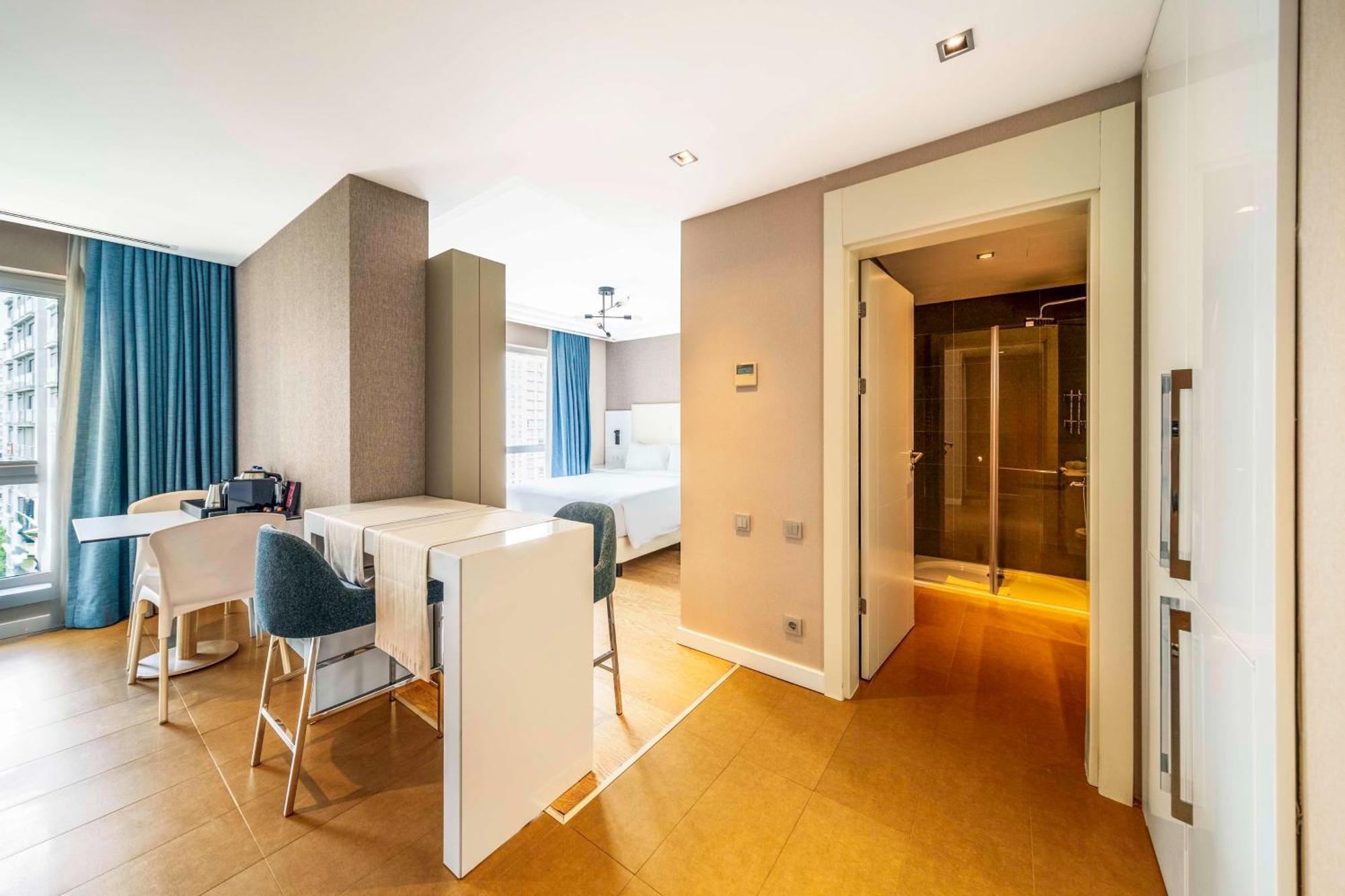 Radisson Residences Avrupa Tem Istanbul Ngoại thất bức ảnh