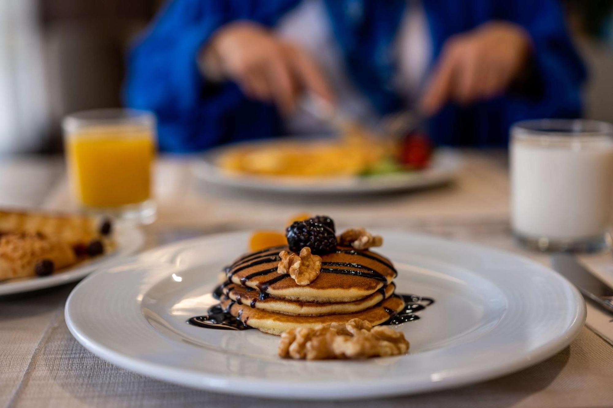 Radisson Residences Avrupa Tem Istanbul Ngoại thất bức ảnh